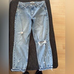 Abercrombie & Fitch mom high rise jeans